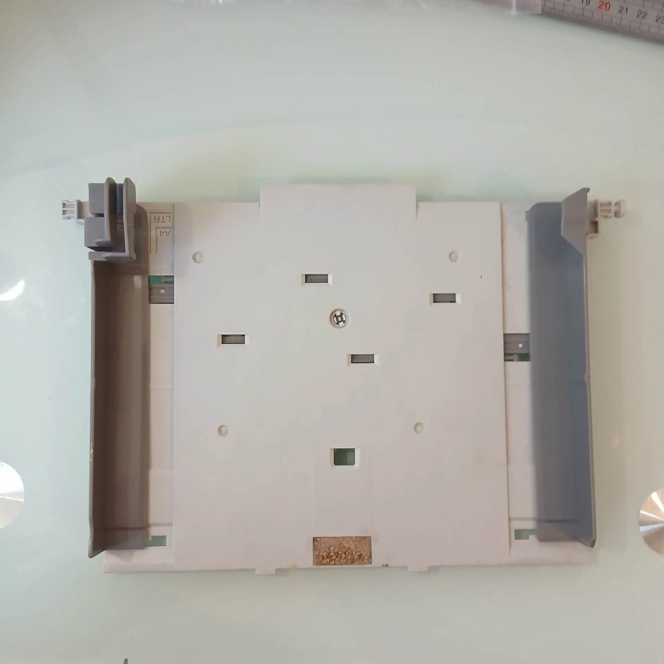 Pièce détachée imprimante Brother HL-1110 réceptacle de feuille - Photo 2/2
