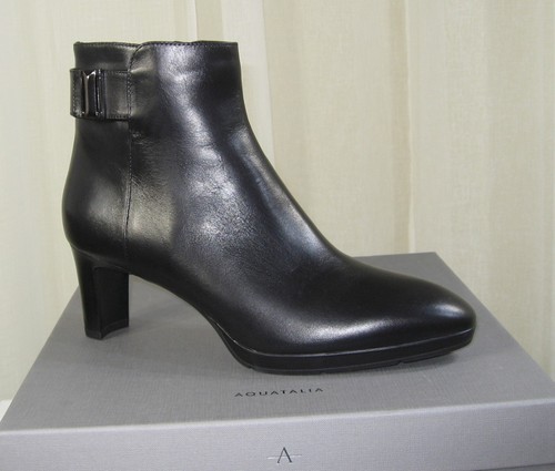 NIB Aquatalia Daniella Weatherproof Black Leather Ankle Bootie Size 10 Side Zip - Picture 3 of 12