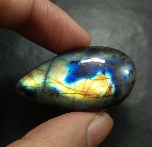Piedra preciosa labradorita suelta cabujón de pera natural de 69,20 quilates al por mayor - Imagen 4 de 5