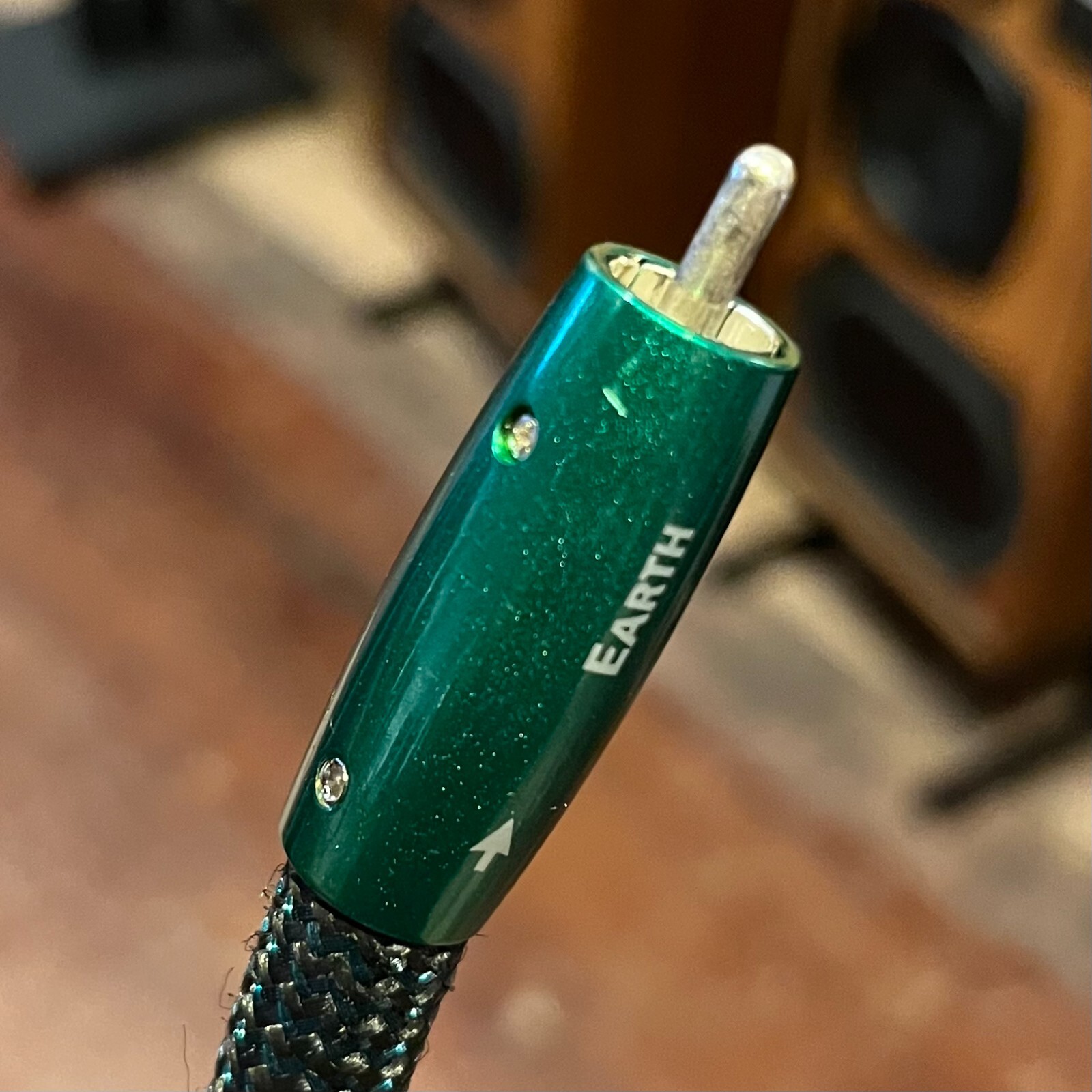 AudioQuest Earth RCA Cables 1m Pair - 72v DBS