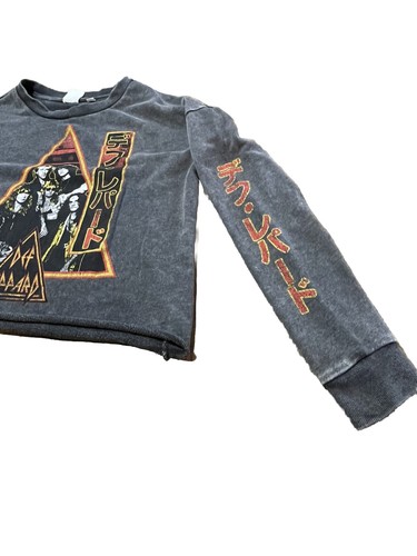 Def Leppard 80er Jahre Rockband kurz geschnittenes Sweatshirt grauer Pullover langarm klein - Bild 3 von 9
