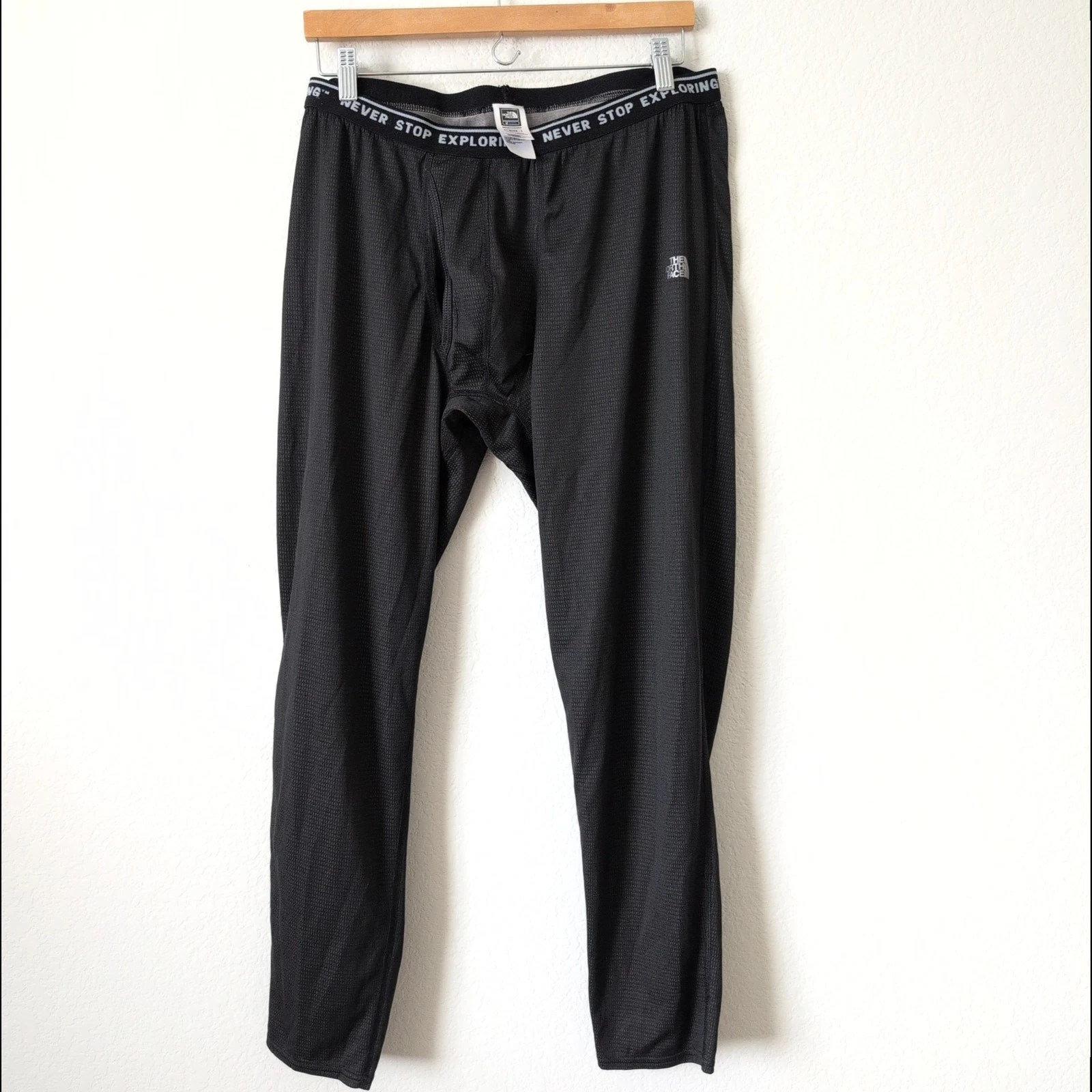 The North Face Base Layer Pants Men's XL - Full Length Leggings Flight Series
Opens in a new window