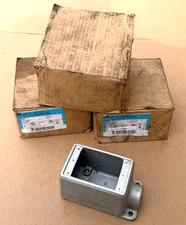 Lot of 6 Cooper Condulet Cast Device Box/ Electrical Box 3/4"