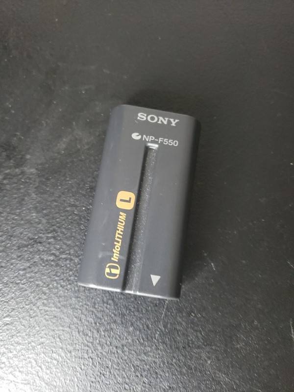 Sony NP-F550 Rechargeable Battery Pack L Series Handycam Camcorder Genuine OEM