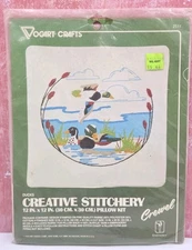 Vintage Vogart Crafts Creative Stitchery Pillow Kit 2511 Ducks 1982 MCMLXXXII