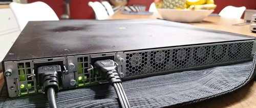 Brocade NetIron BR-CER-2024C-4X-RT (NI-CER-2024C-4X) - Picture 3 of 6