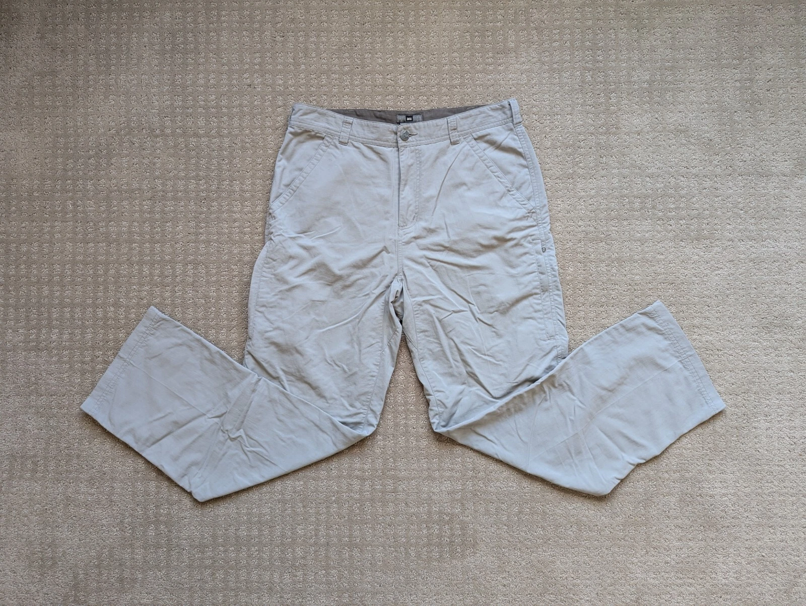 REI Hiking Pants 32x30 Light Gray Lightweight Performance Nylon Outdoor UPF 50+
