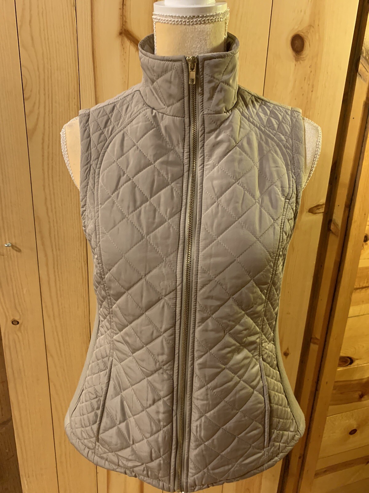 Aspen Womens Quilted Vest Sz S Beige 
