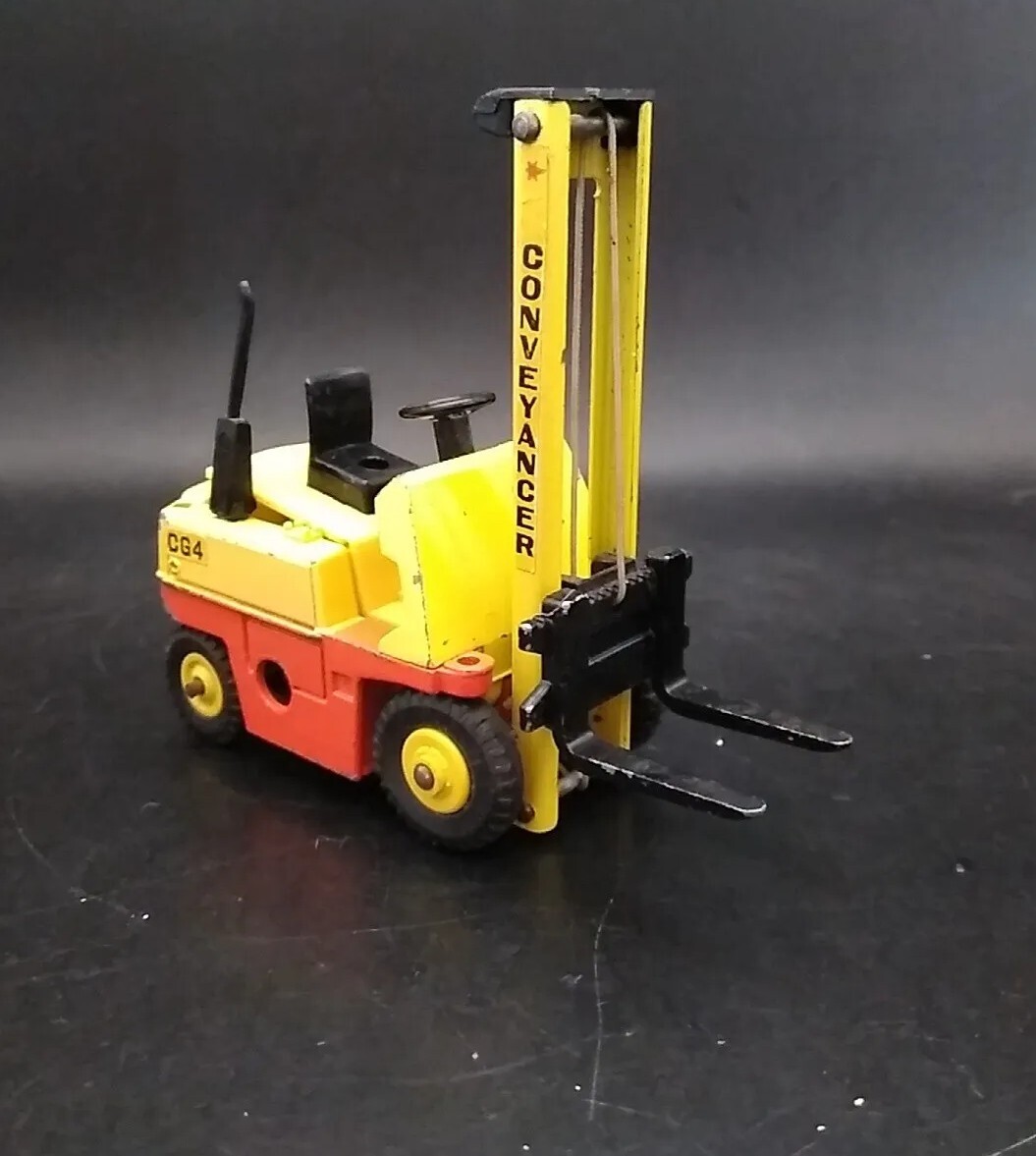 Dinky 404, Conveyancer Fork Lift Truck - Free Price Guide & Review