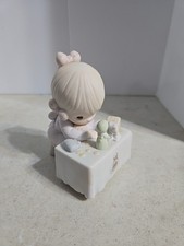 1989 Precious Moments Figurine My Happiness C0010