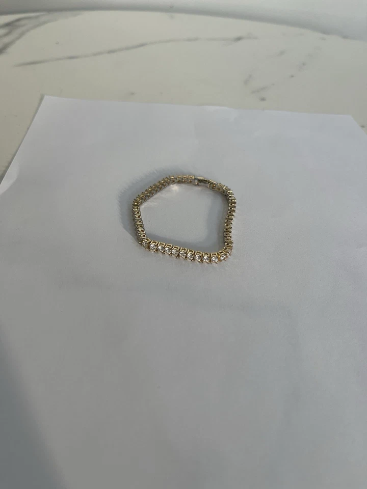 Браслет золотистого цвета с искусственными бриллиантами - Изображение 4 из 4