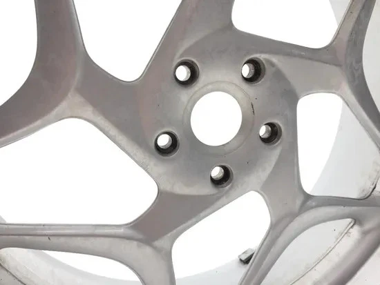 Aro de roda traseira 2008 BMW F800ST 3301 - Imagem 2 de 4