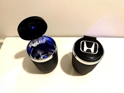 Auto Aschenbecher mit Deckel und LED Licht Auto Rauchfrei Getränkehalter für Honda