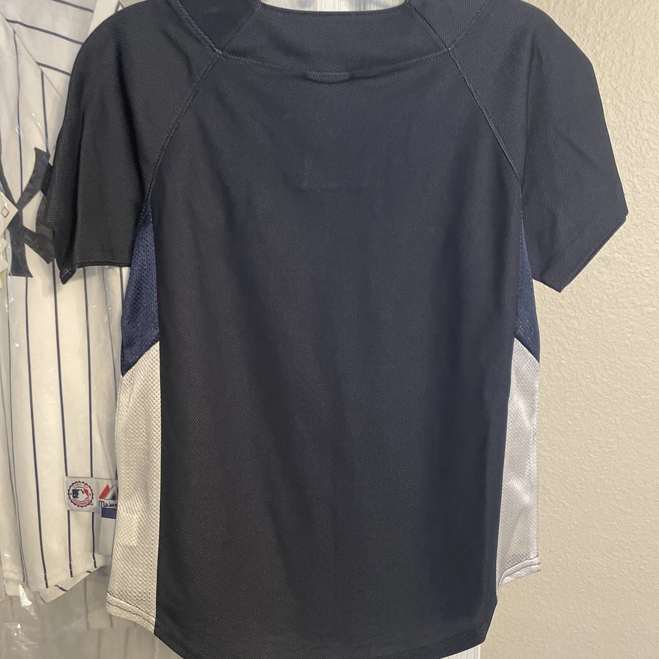 AUTHENTIC Majestic New York YANKEES Cool Base Batting Practice Jersey- Size Sm - Image 2 of 4