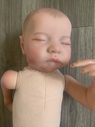 Cuerpo de vinilo realista Levi Reborn Baby de 19 pulgadas vivo LoL Bebe bebé recién nacido - Imagen 4 de 6