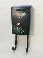New City Classics Vertical Style House Mount Mailbox Buzon w/Fishes