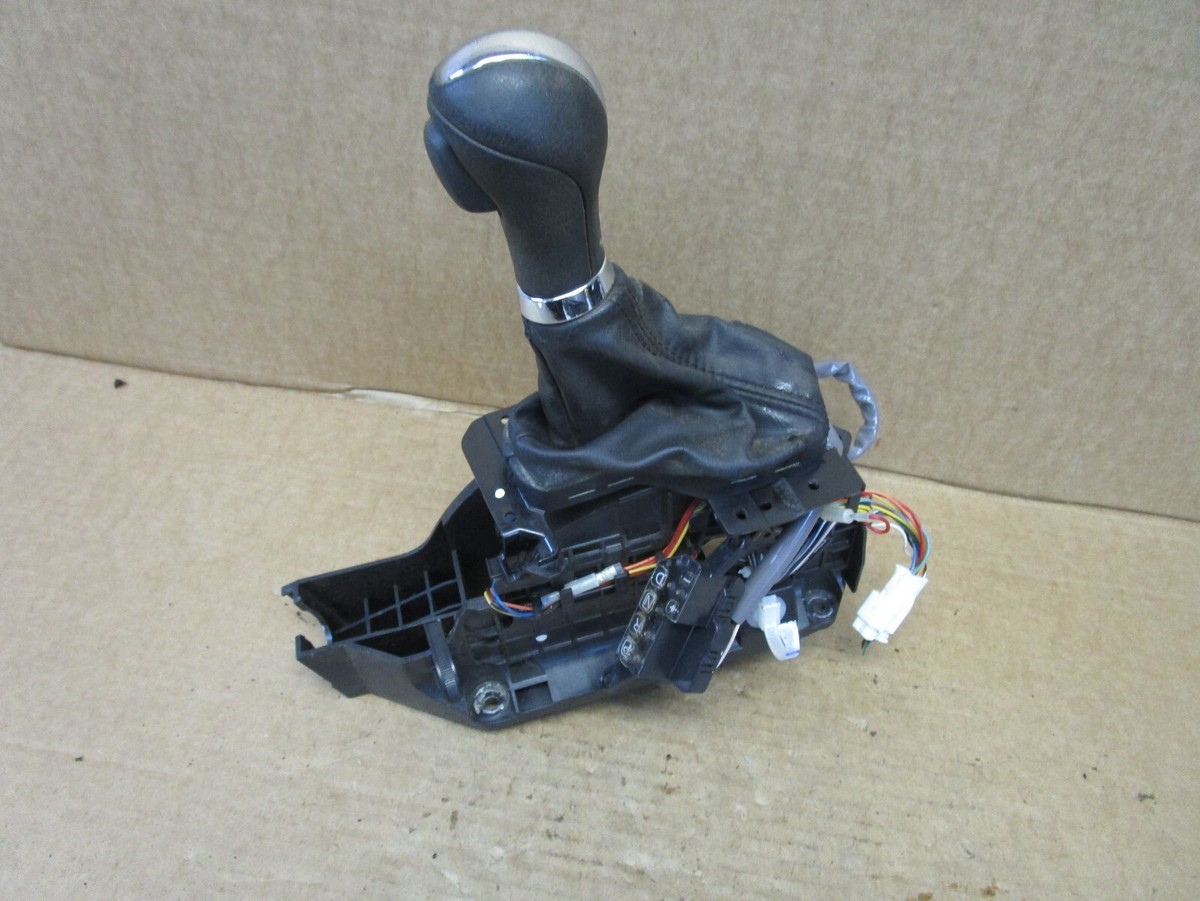 11 12 13 Infiniti QX56 Automatic Transmission Shift Gear Shifter