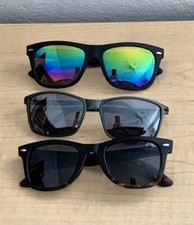 NEW Foster Grant Unisex Plastic Frame Sunglasses