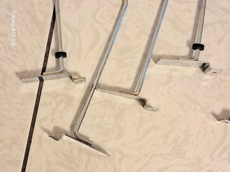 Soportes de acero inoxidable para paneles dogados de 7 piezas - Imagen 2 de 3