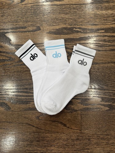 3 Pairs ALO Yoga UNISEX HALF-CREW THROWBACK SOCKS