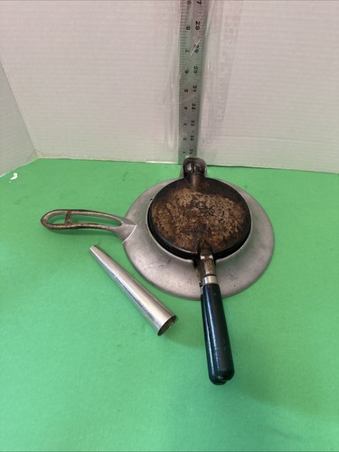 Vintage Scandinavian Krumkake Iron Aluminum Minneapolis Mn