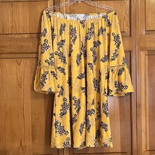 Boho Floral L Swing Dress Lace Insert Bell Sleeve Wear On Or Off The Shoulders