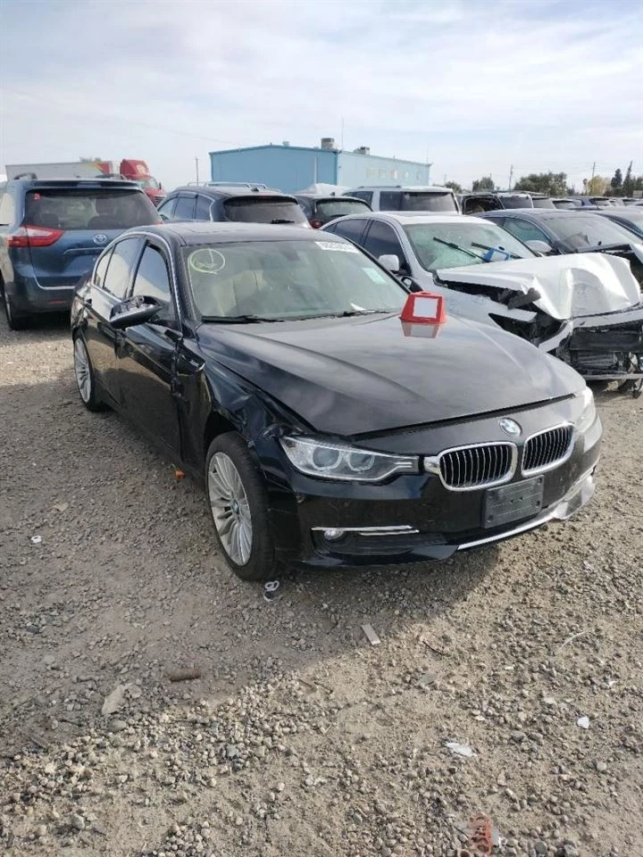 RIGHT FRONT SUSPENSION KNEE ASSEMBLY 2014-2018 BMW 328D Foto 3 de 4