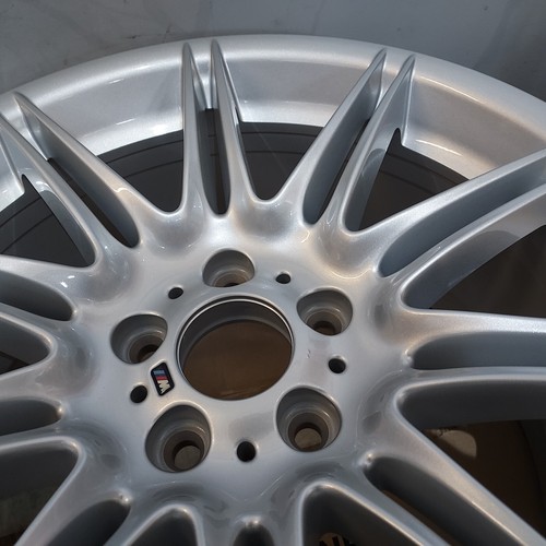 1x BMW Genuine Alloy Wheel 19" M Double-Spoke 225 Rear E90 3 Series 36118037142 - Imagen 11 de 12