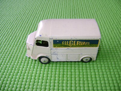 DINKY TOYS 25CG / 561 - Citroën type HY CH. GERVAIS