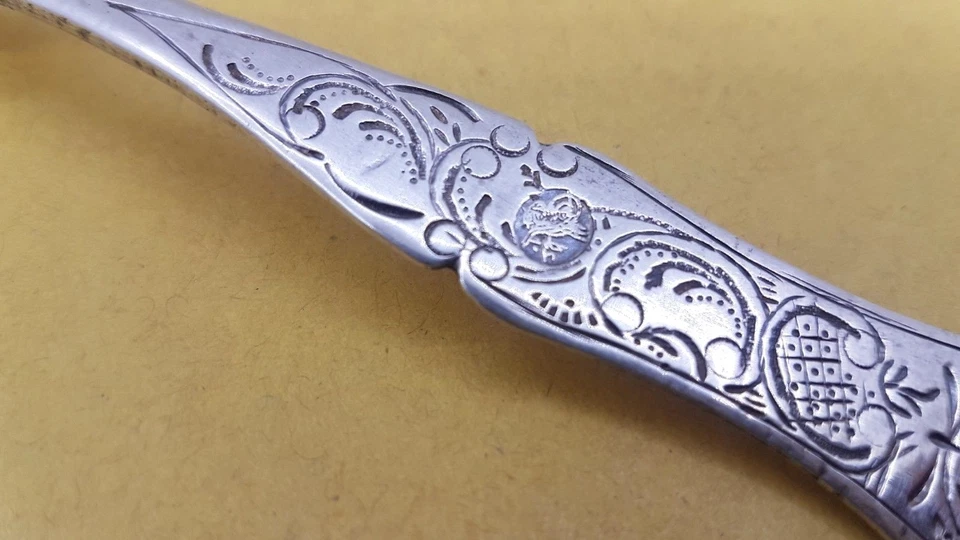 Colher de prata otomana antiga Tugrah 31,8 gr - Imagem 2 de 4