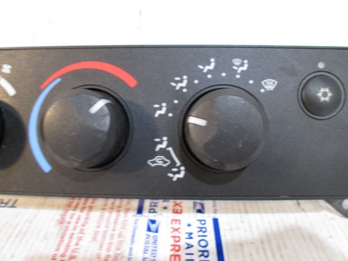 ✅ 2008 DAKOTA TEMPERATURE AC HEAT AIR CLIMATE CONTROL UNIT SWITCH DEFROSTER - Picture 6 of 15