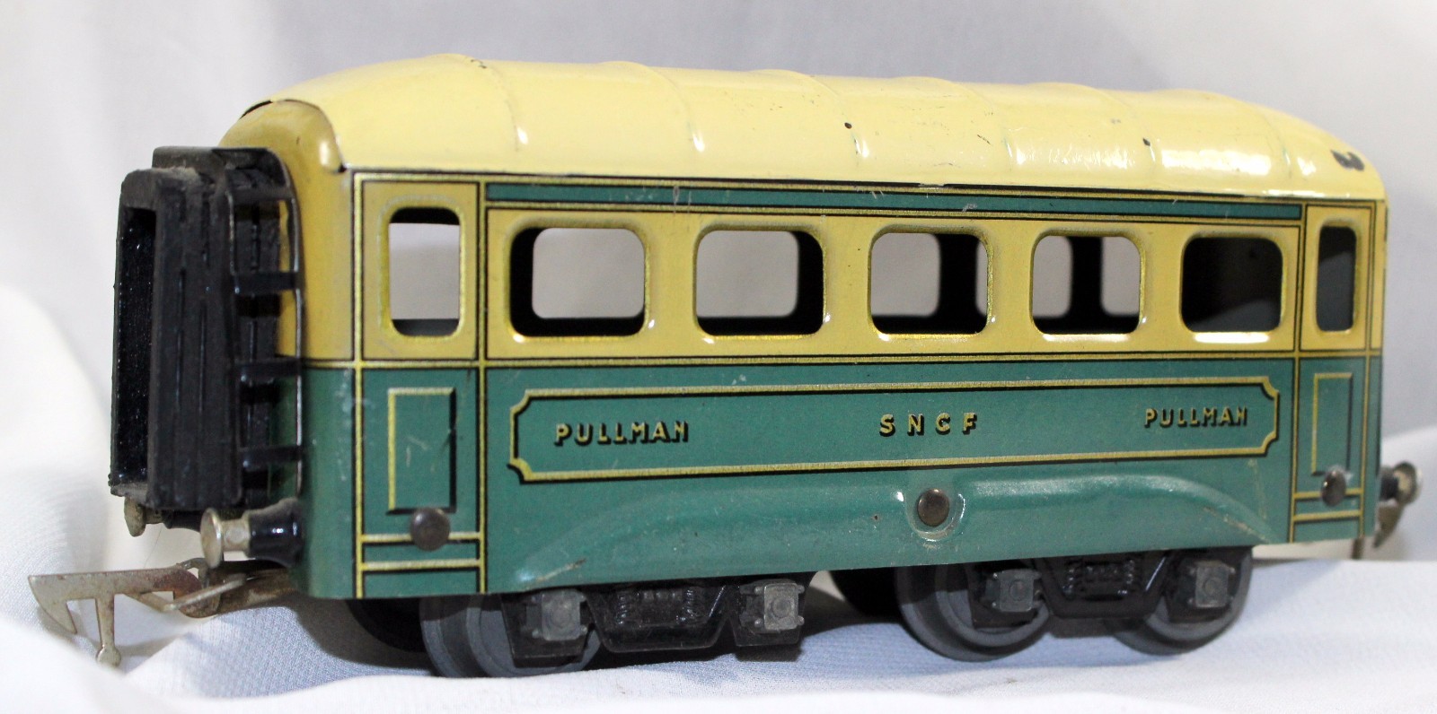 Ancien Wagon JEP Pullman SNCF UNIS France 18.5 cm + attaches Ancien Wagon JEP Pullman SNCF UNIS France 18.5 cm + attaches