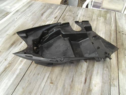 Carena passaggio posteriore sottoscocca bottom plate TGB Bullet 50 BM1 - Foto 1 di 5
