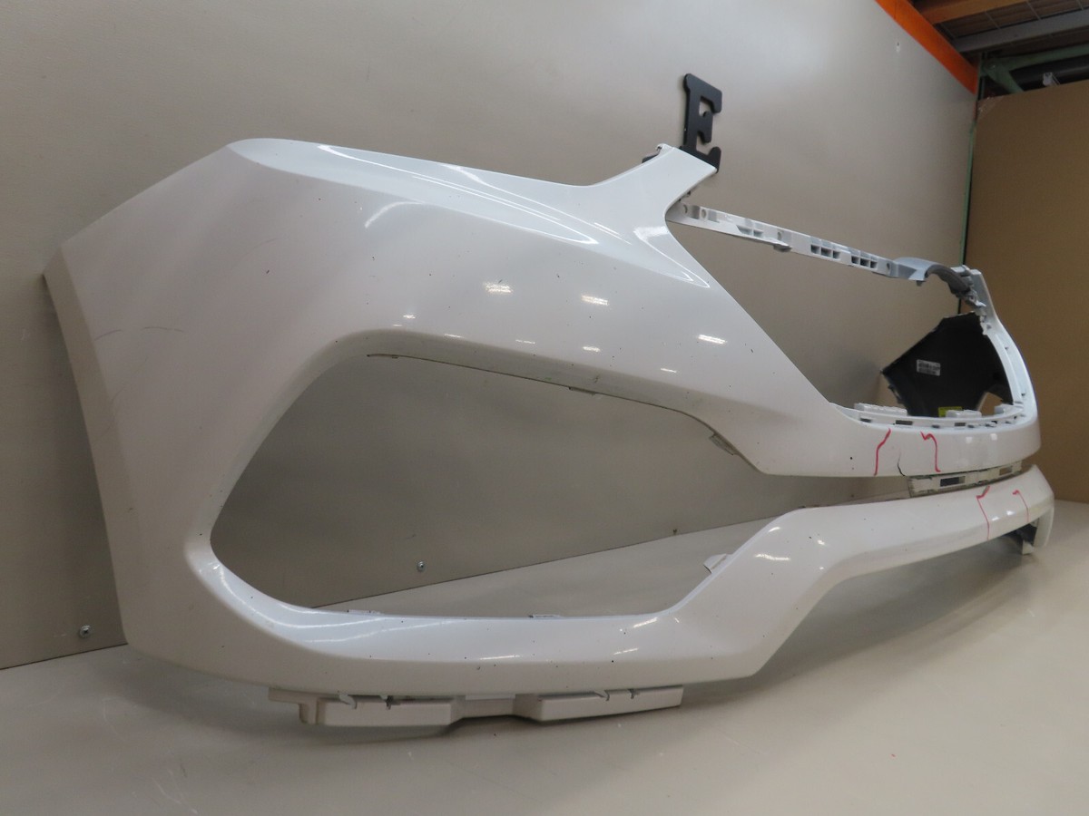 2017-2018 HYUNDAI SANTA FE SPORT FRONT BUMPER COVER OEM 2017-2018 HYUNDAI SANTA FE SPORT FRONT BUMPER COVER OEM