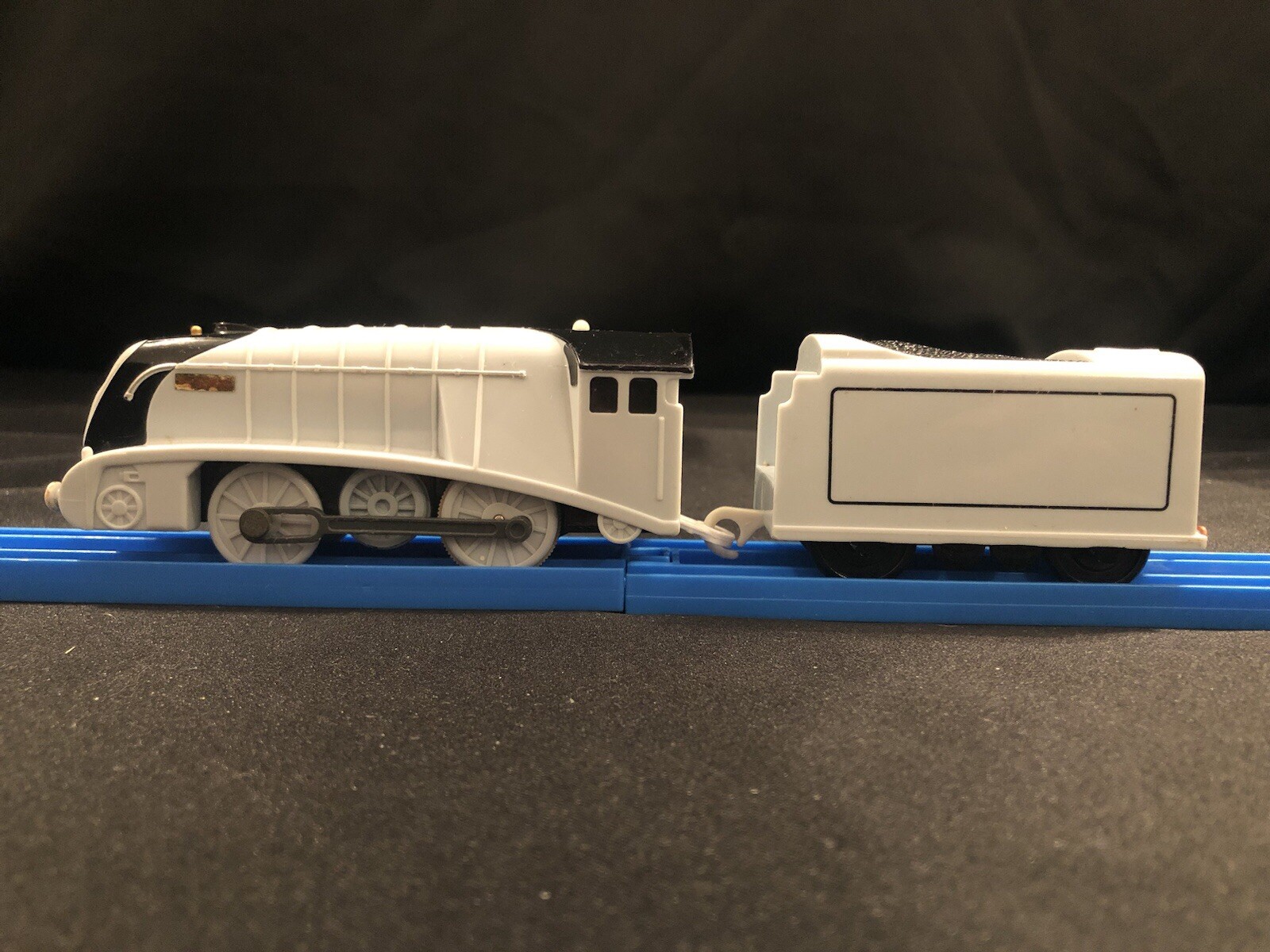 Picture 5 of 11