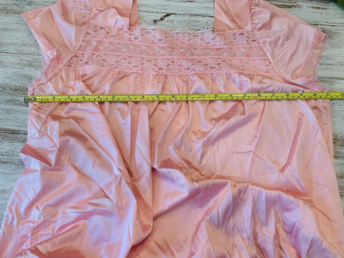 Camisón Vintage Vanity Fair Rosa Bordado Rosa Brotes Encaje Gorra Manga L? - Imagen 8 de 9
