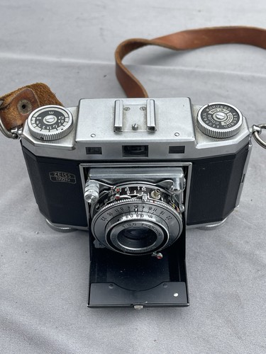 Appareil Photo Zeiss Ikon Contina II 524/24 - Novar Anastigmat F/3.5-45mm - Pour Pièces Ou Réparation