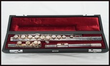 YAMAHA YFL-351 FLUTE SILVER INSTRUMENT with HARD SHELL CASE
