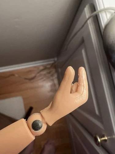 Vintage Hasbro  12” GI Joe Action Figure Right Beefy Hand Forearm