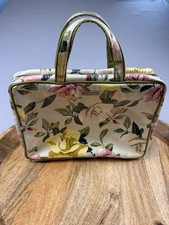 Vintage floral hanging travel organizer cosme...