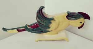 PACIFIC POTTERY COCKATOO BIRD PLANTER