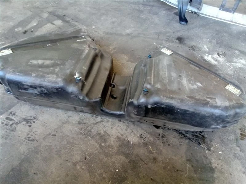 Tanque de combustível conversível compatível com 03-04 VOLVO 70 SERIES 3327540 - Imagem 3 de 3