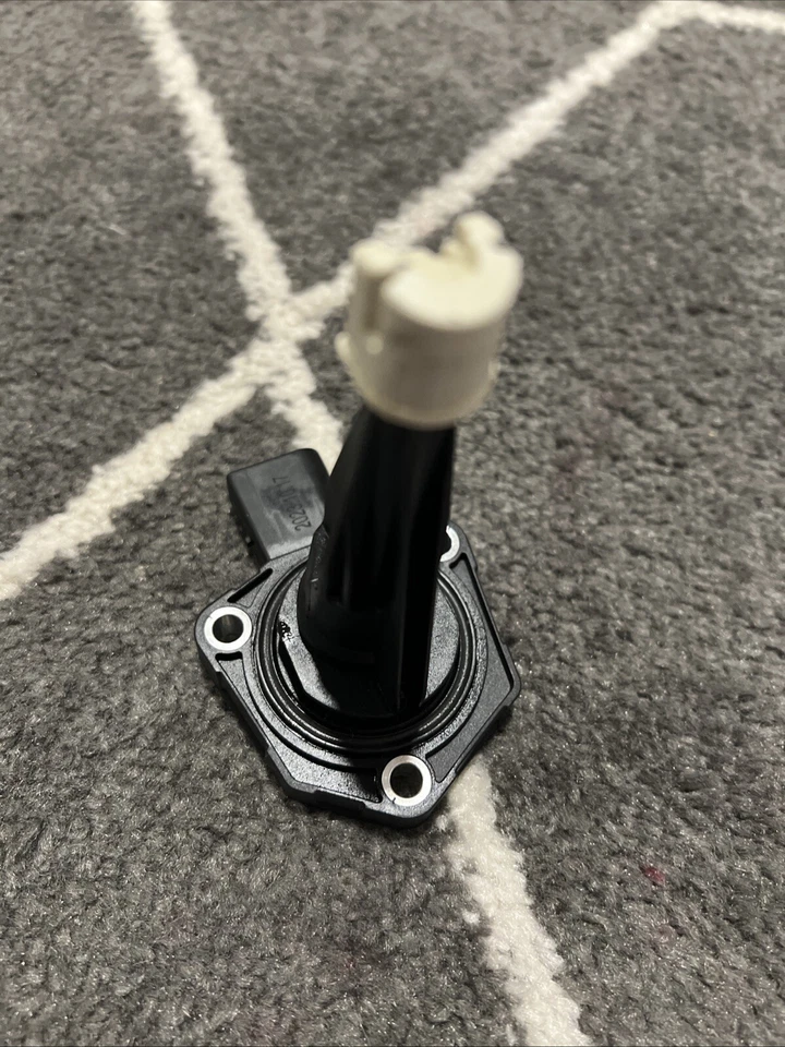 Новый датчик уровня масла двигателя 8608779 подходит для BMW 1 2 3 4 5 6 7 X3 X4 X5 X6 - Изображение 3 из 4