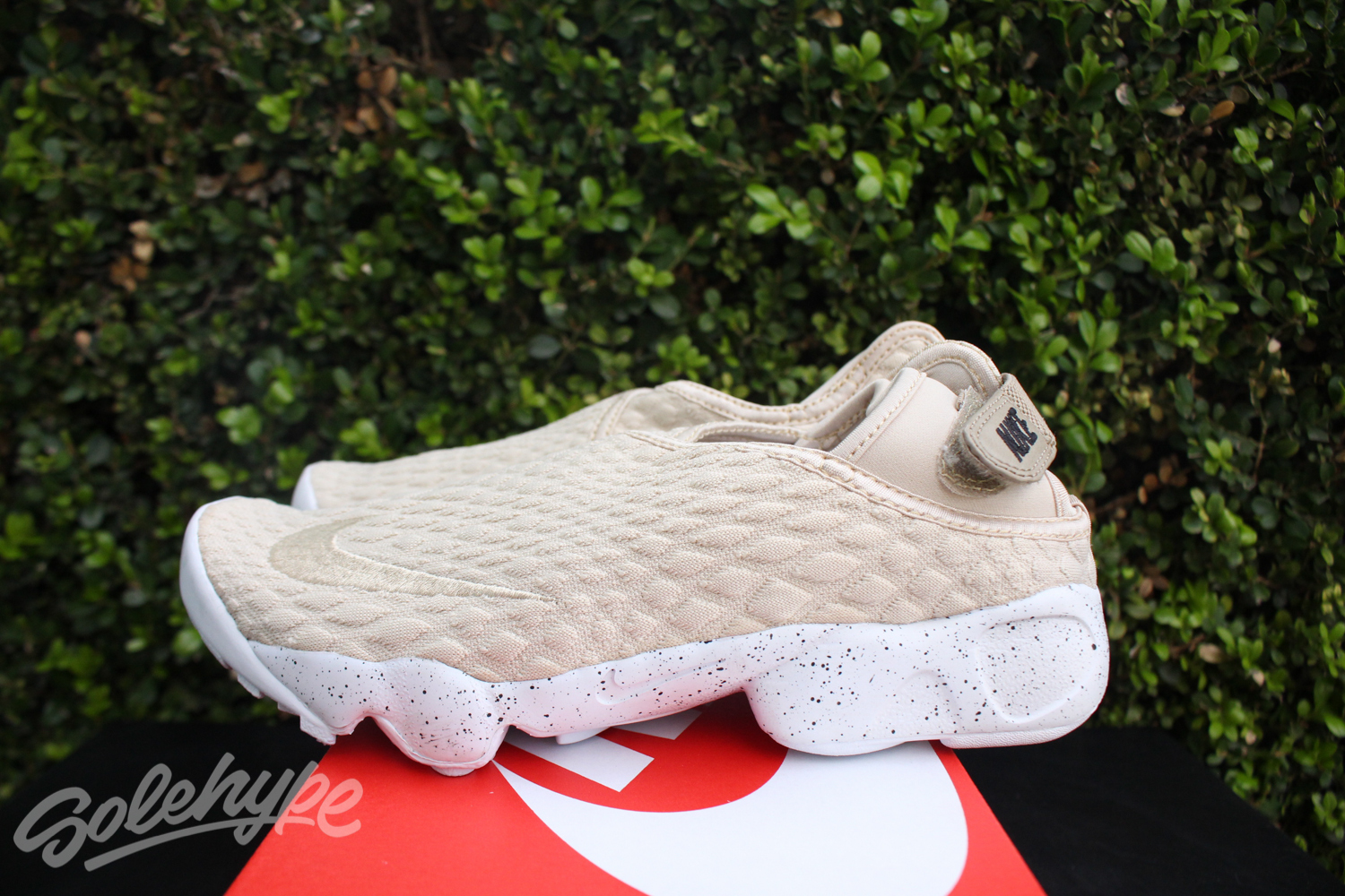 NIKE RIFT WRAP SE SZ 6 OATMEAL KHAKI BLACK 881192 100 NIKE RIFT WRAP SE SZ 6 OATMEAL KHAKI BLACK 881192 100
