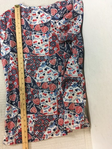 Barco Womens Scrub Top Size S White Blue Red Hearts Cherries Pockets V neck - Picture 14 of 14