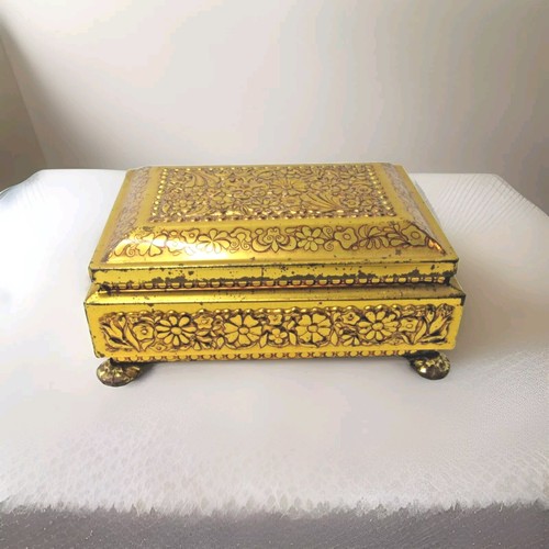 Caja de lata de caramelos decoración floral dorada Fricke & Nacke de colección hecha en Alemania Occidental #US11