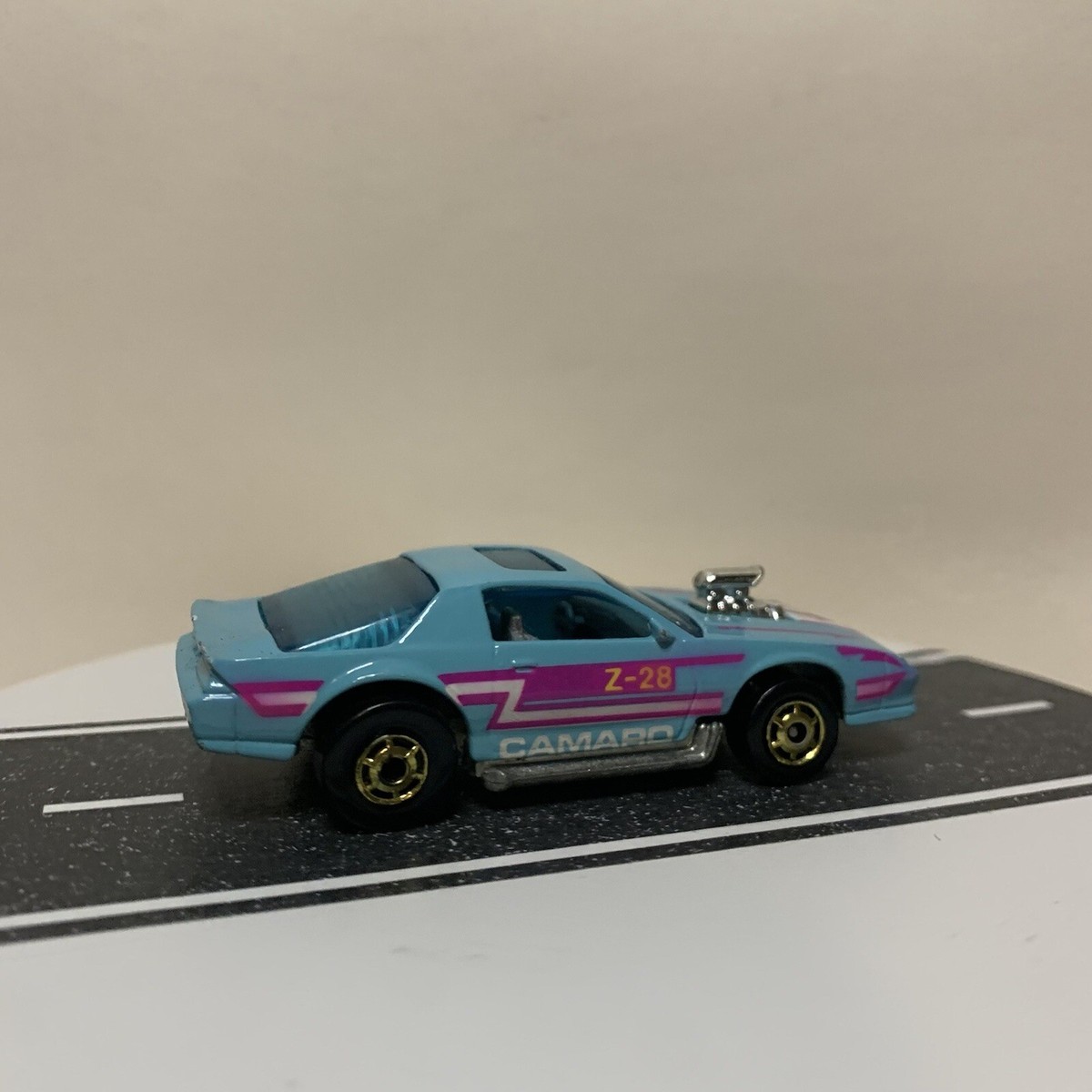 新しいコレクション 10 CAMARO 紫 ミニカー SS ミニカー - ミニカー