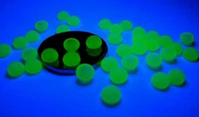 URANIUM Green flat back round cabochon 5mm (100pcs)