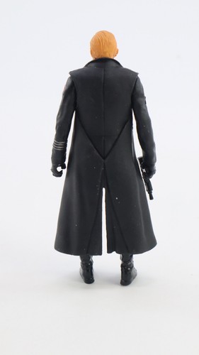 2017 Star Wars The Last Jedi Force Link GENERAL HUX Loose 3.75" Action Figure - Picture 2 of 3