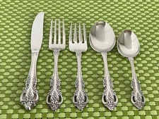 Oneida RENOIR Pembrooke Stainless SSS Glossy USA NEW Flatware SMART CHOICE A57N